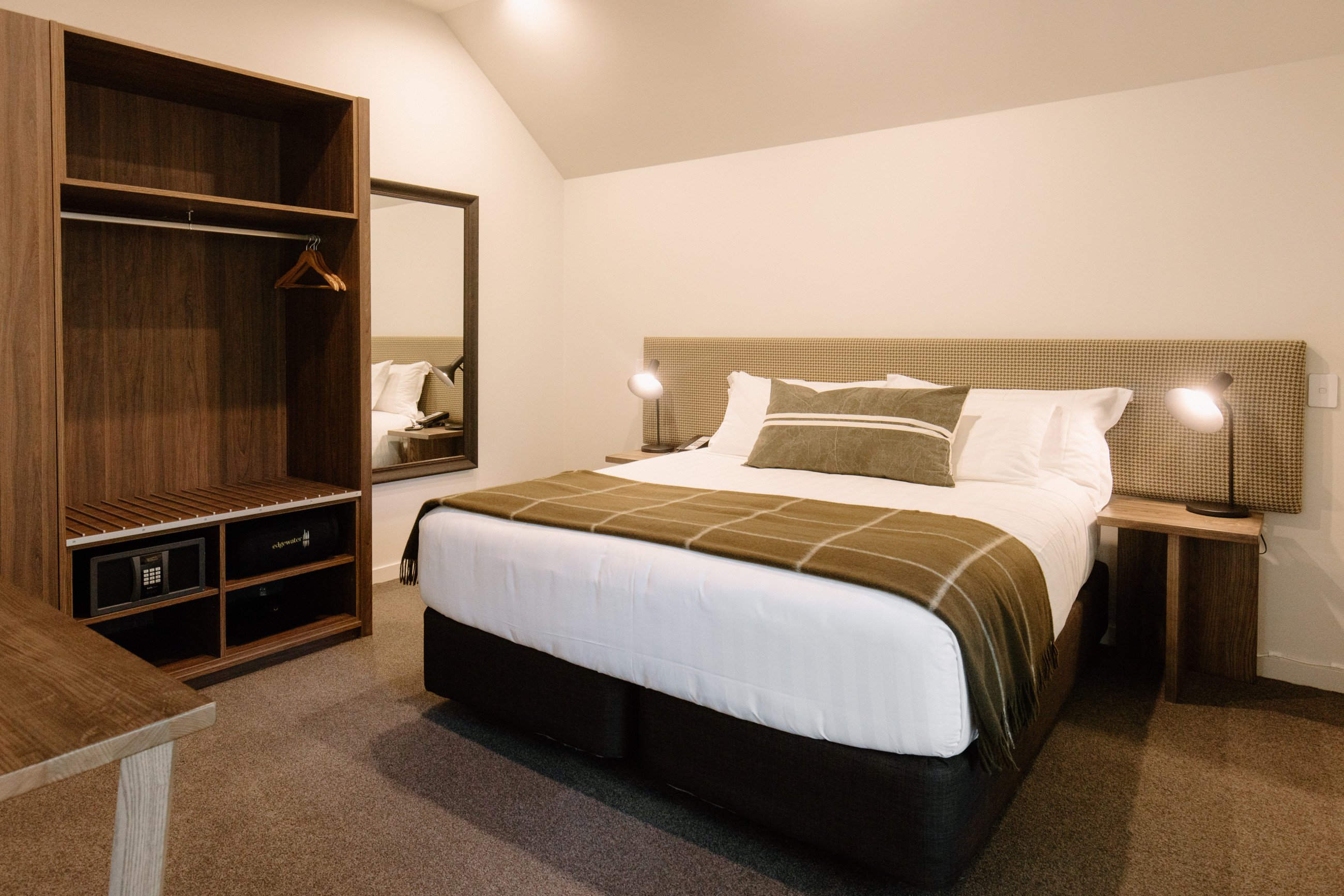 Premium One-Bedroom Apartment Edgewater Resort Wanaka