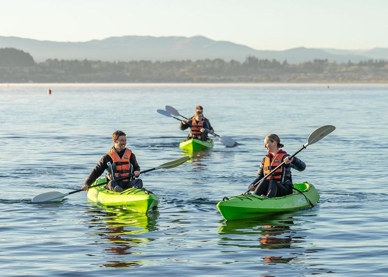 Kayak Wanaka with Lakeland Wānaka