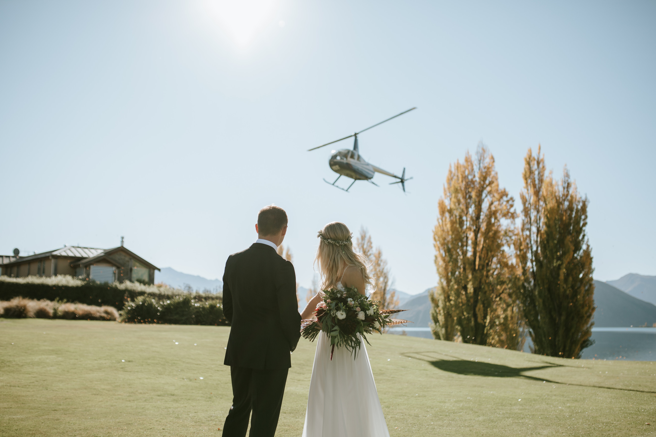 Wanaka helicopter wedding photos can be arranged!