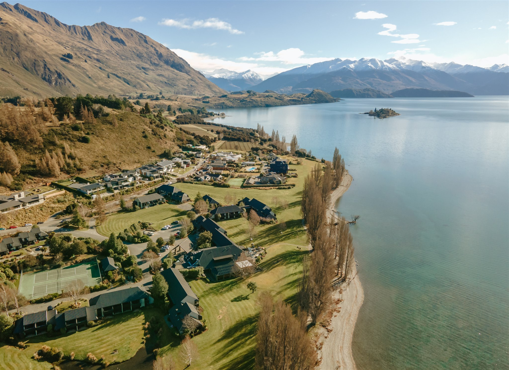 Edgewater Resort is located right on the shores of Lake Wanaka.