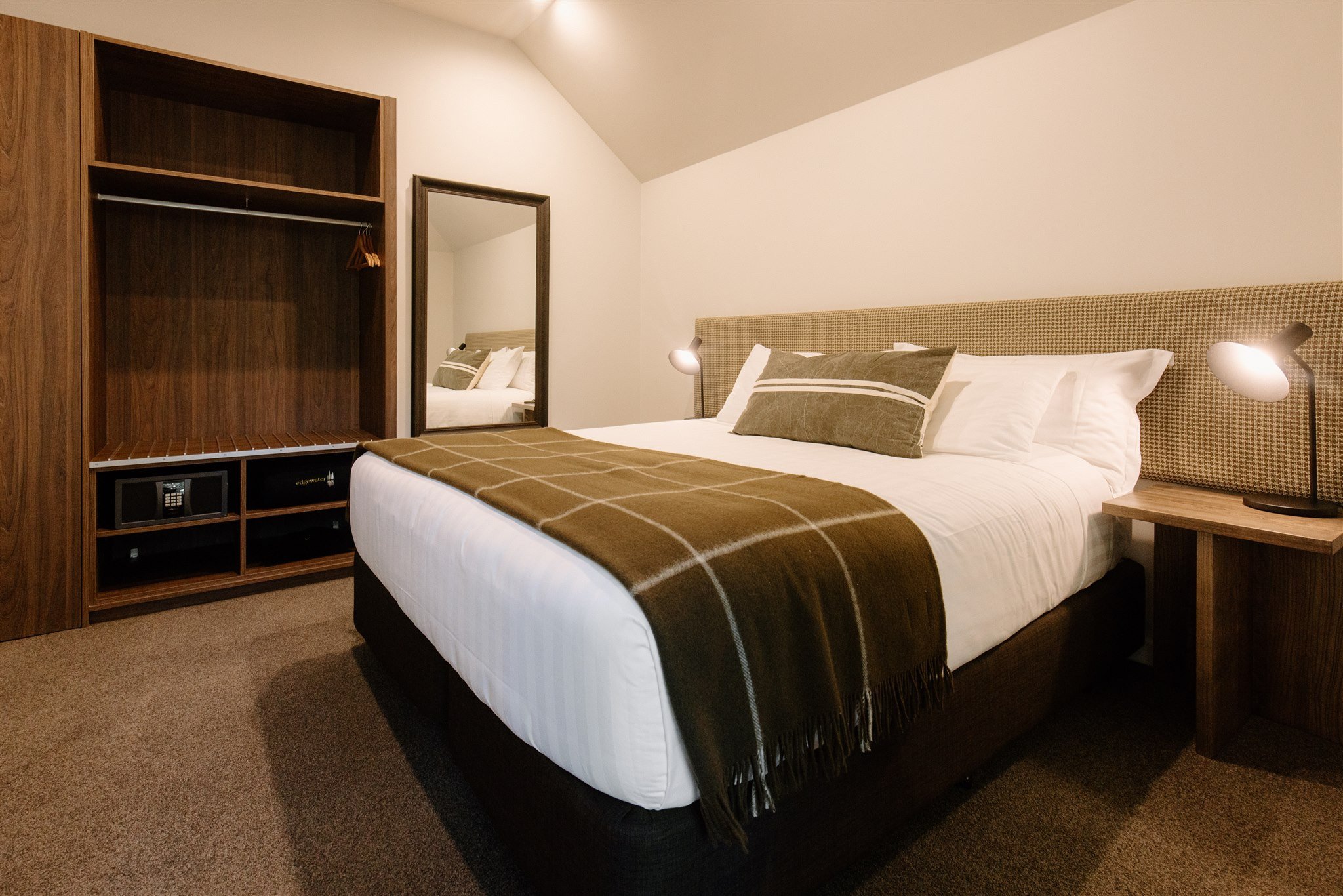 Premium 2 Bedroomed Apartment Edgewater Wanaka Resort