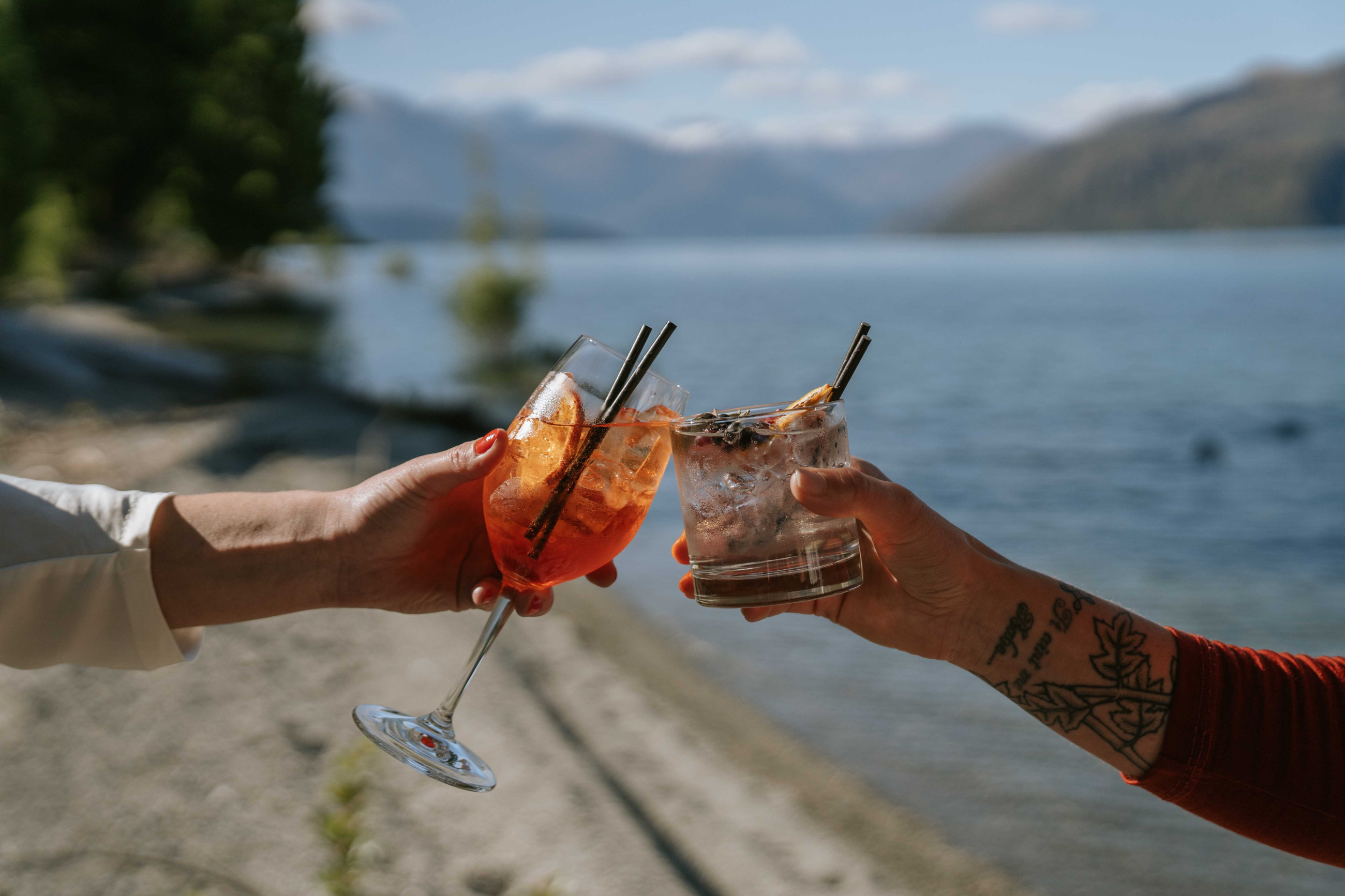 Looking for a great Wanaka dinner menu? Edgewater Hotel Wanaka's dinner menu is available from 5pm daily.