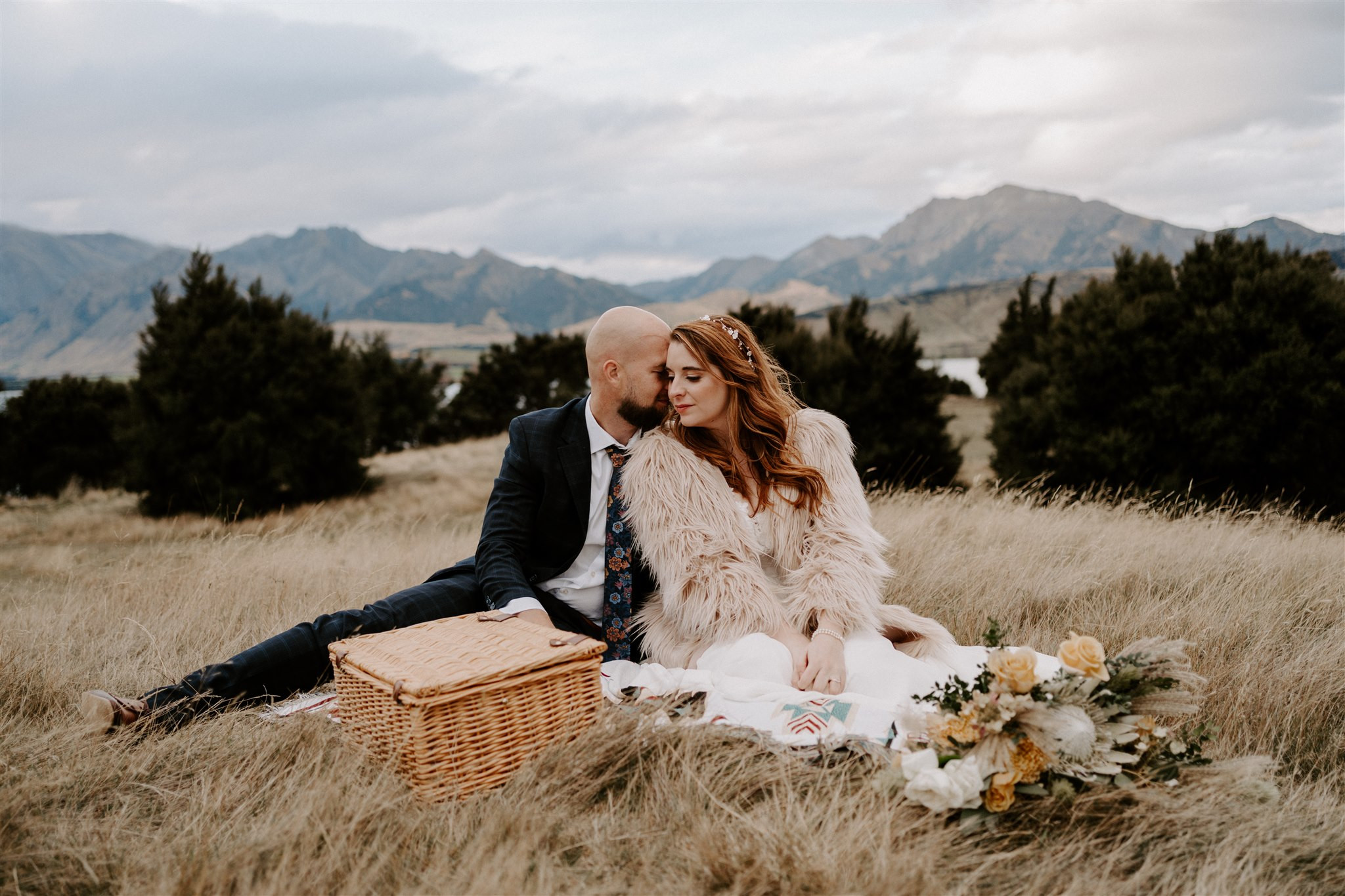 Edgewater lake Wanaka offers one of the best elopement packages nz has to offer